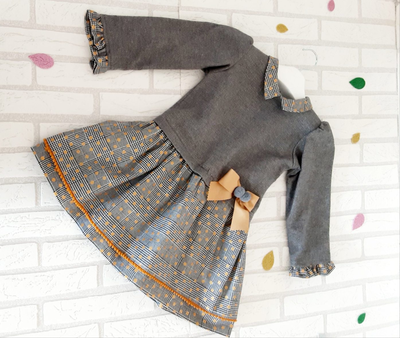 Vestido niña en tono gris con topitos «Kelsy»