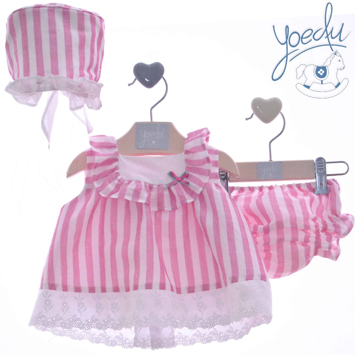 Jesusito niña con capota de Yoedu «Familia Cerezo»