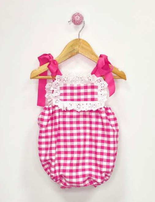 Pelele bebé niña Cuadros Vichy Rosas de Mon Petit Bonbon Familia Granja